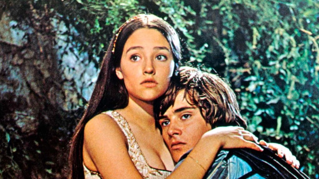 10 Sex Scenes Somebody Should Have Stopped