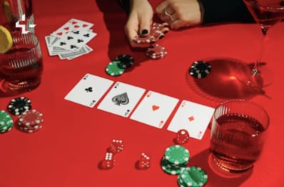 How Poker Forces Your Brain to Process Uncertainty in Real Time