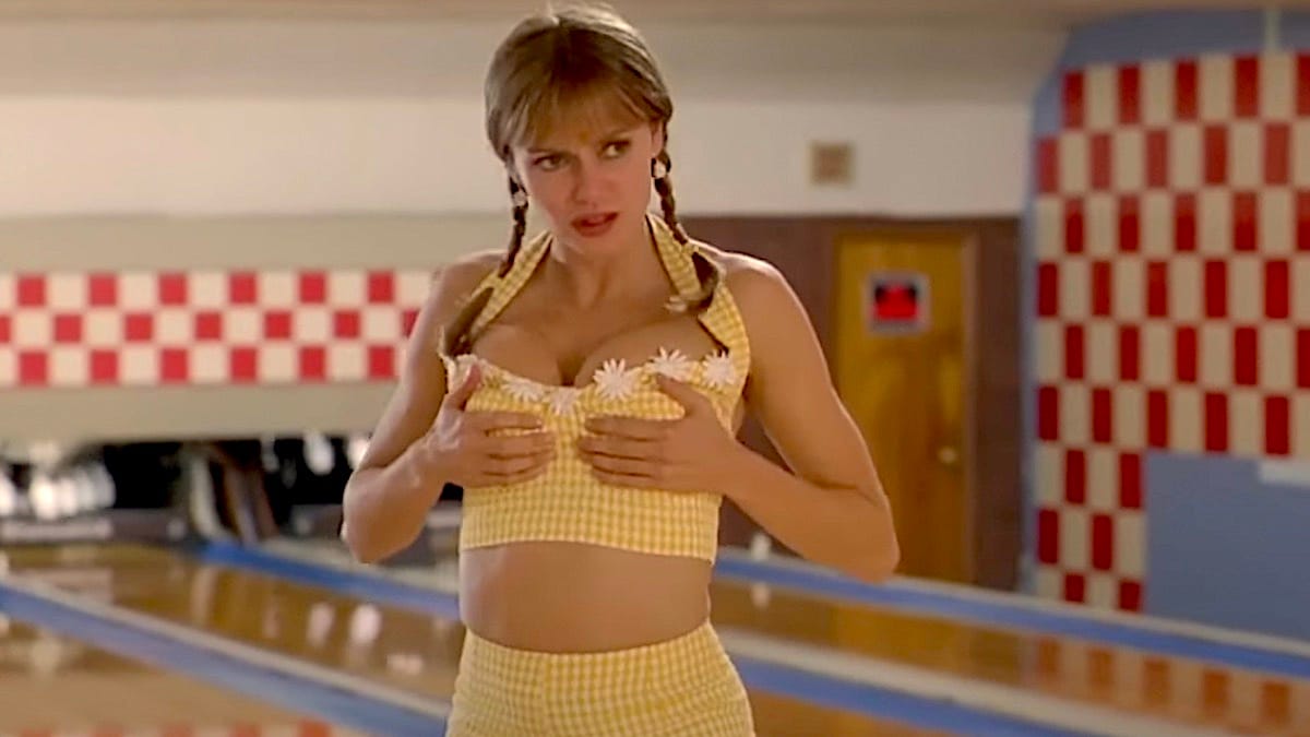 13 Shameless ’90s Comedy Movies That Just Don’t Care If You’re Offended