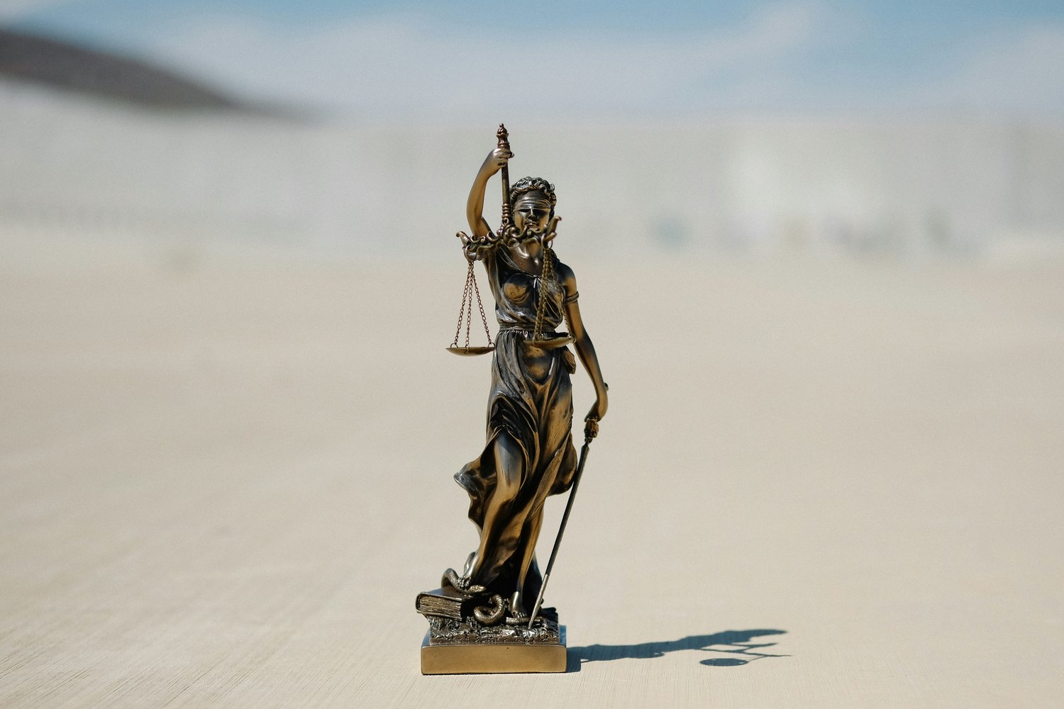 How a Criminal Lawyer Builds a Strong Defense Strategy — Every Movie Has a Lesson