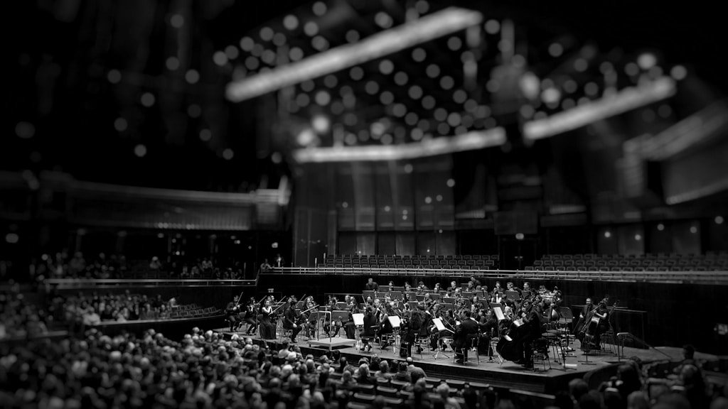 When the Orchestra Becomes the Narrator — Every Movie Has a Lesson